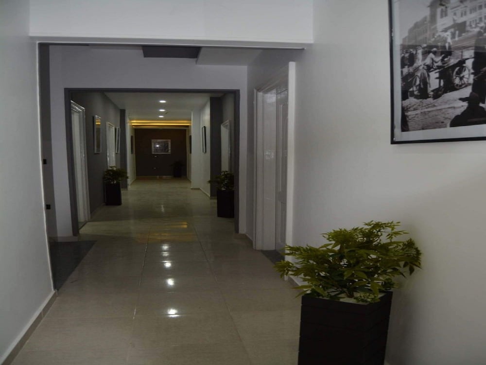 Azar Hotel 6/24
