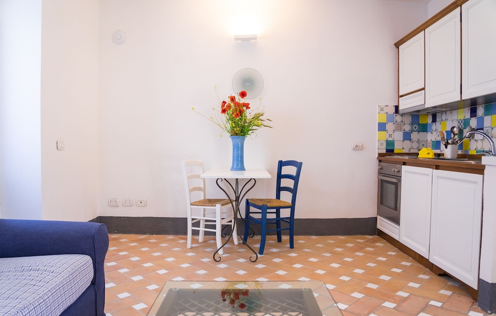 Relais Regina Giovanna 65/77