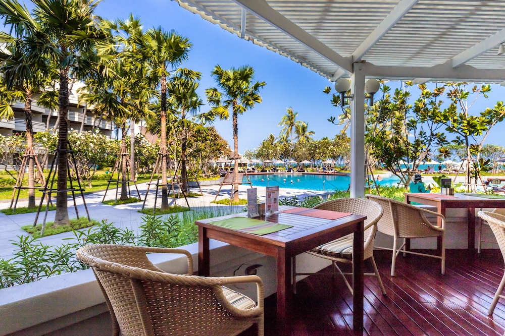 The Regent Cha Am Beach Resort 56/75
