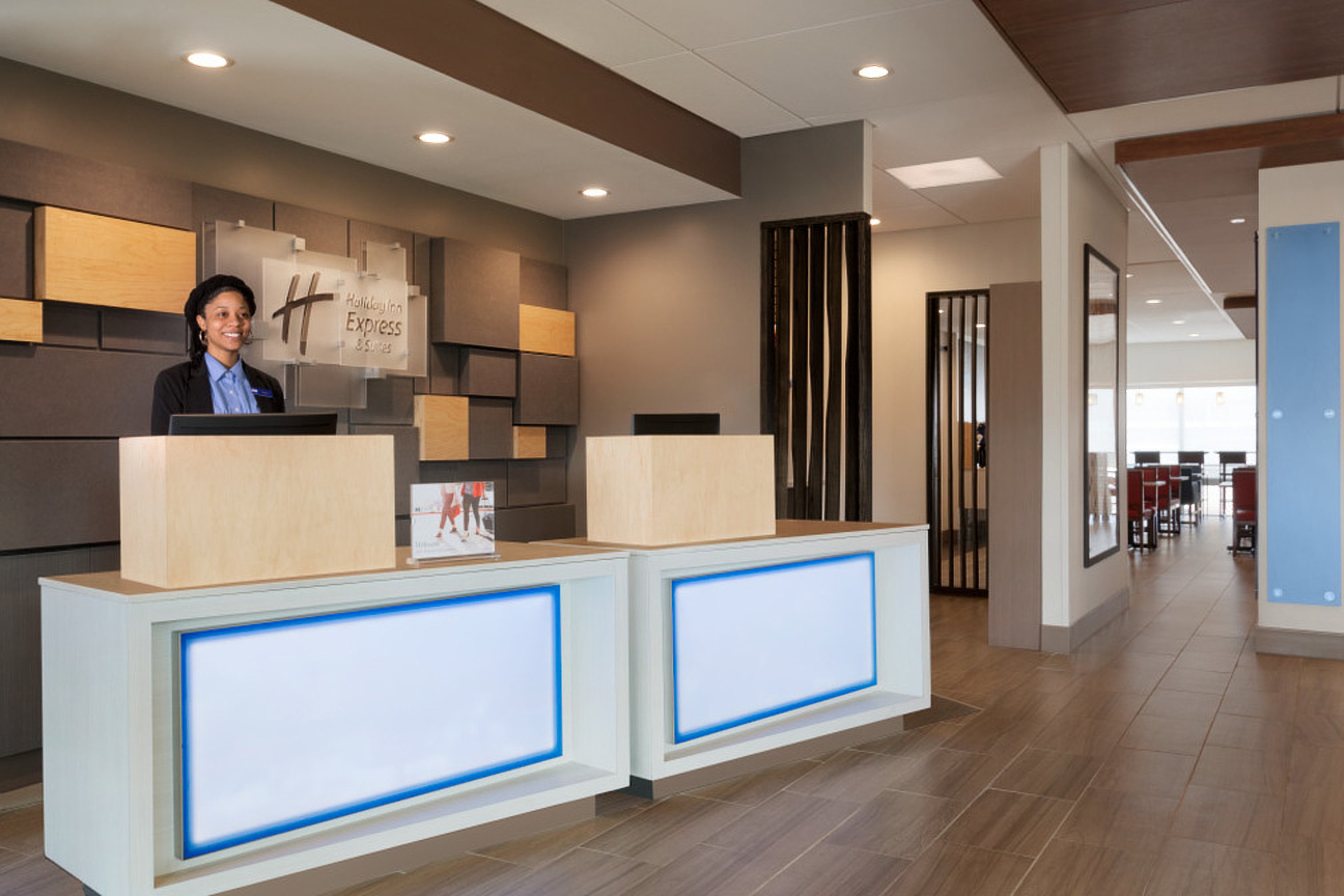 HOLIDAY INN EXPRESS & SUITES CINCINNATI NE - RED BANK ROAD 1/16