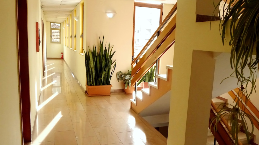 Kruja Hotel 11/65