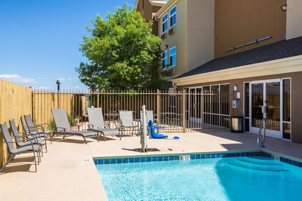 Baymont By Wyndham Albuquerque Airport 3/66