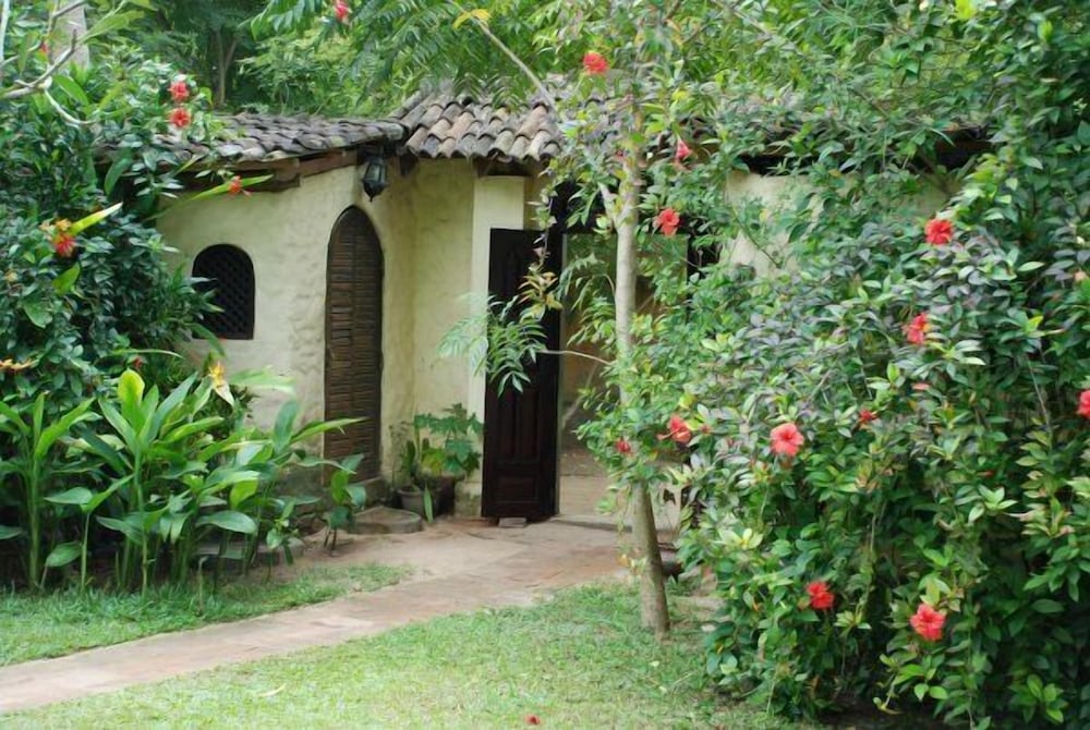Secret Garden Villa 33/37