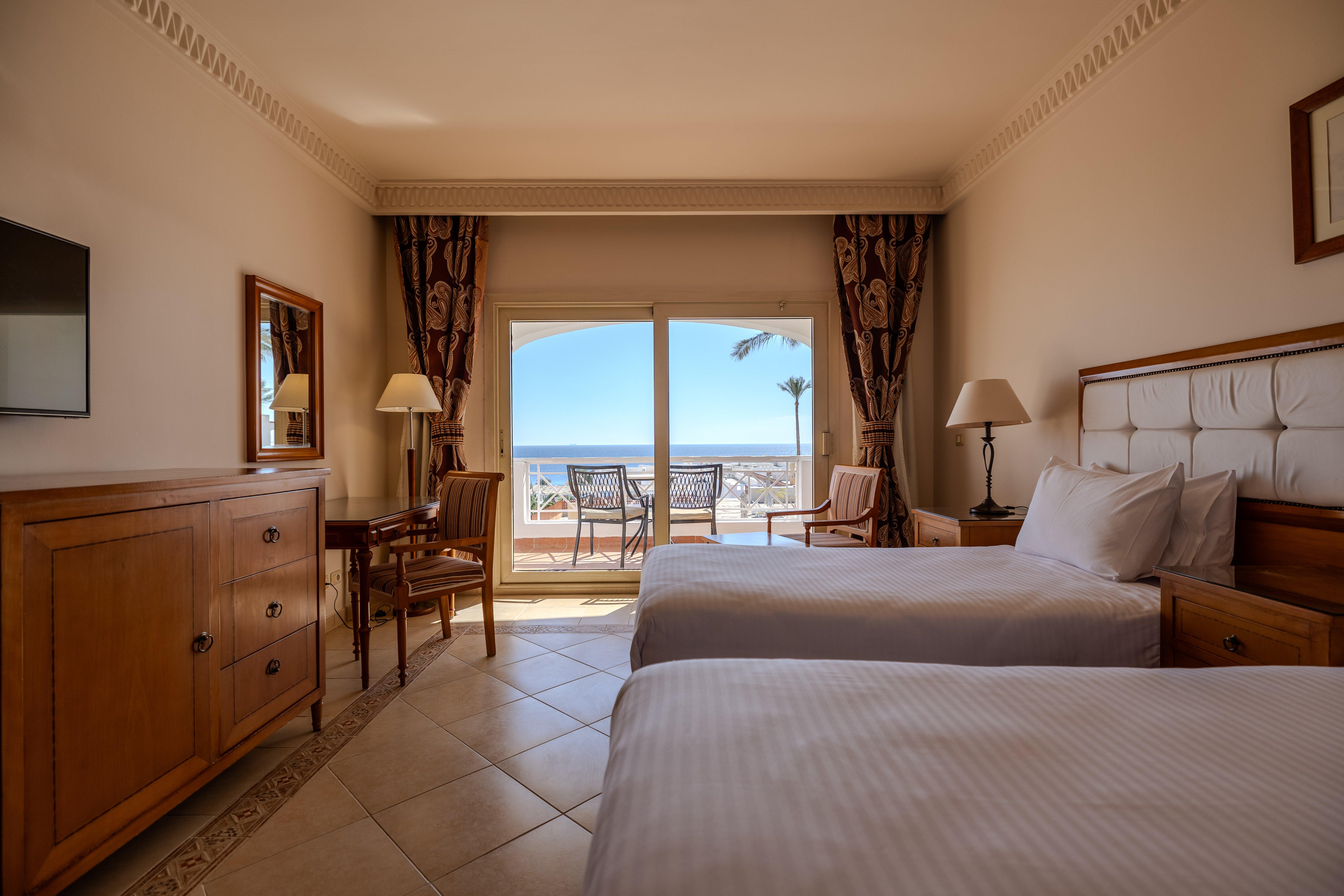 Room, Twin Beds, Sea Front