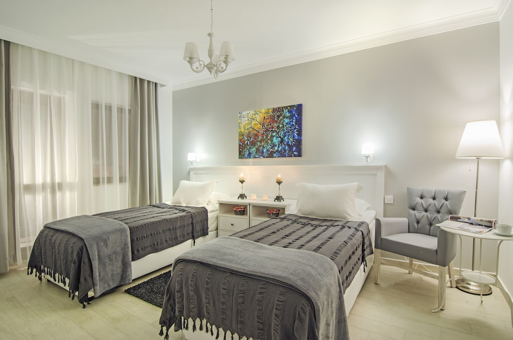 Rodina Suites 21/50