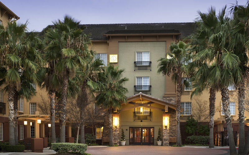 Larkspur Landing Hillsboro - An All-Suite Hotel in HILLSBORO - OR