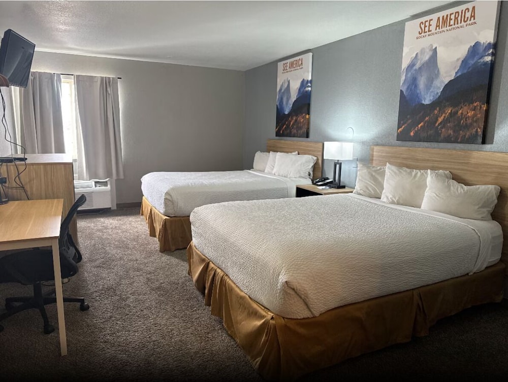 غرفة بزنس بسريرين كوين، Travelodge by Wyndham Colorado Springs Airport/Peterson AFB 2/2