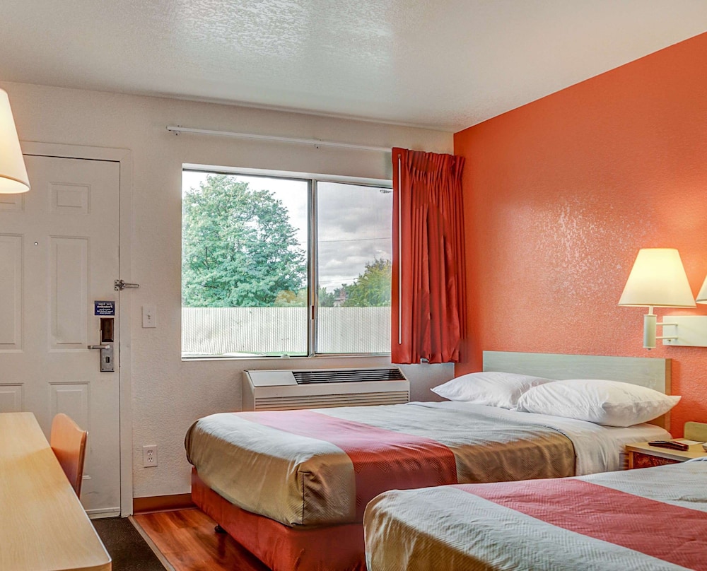 Motel6 Portland, OR - Central 21/47
