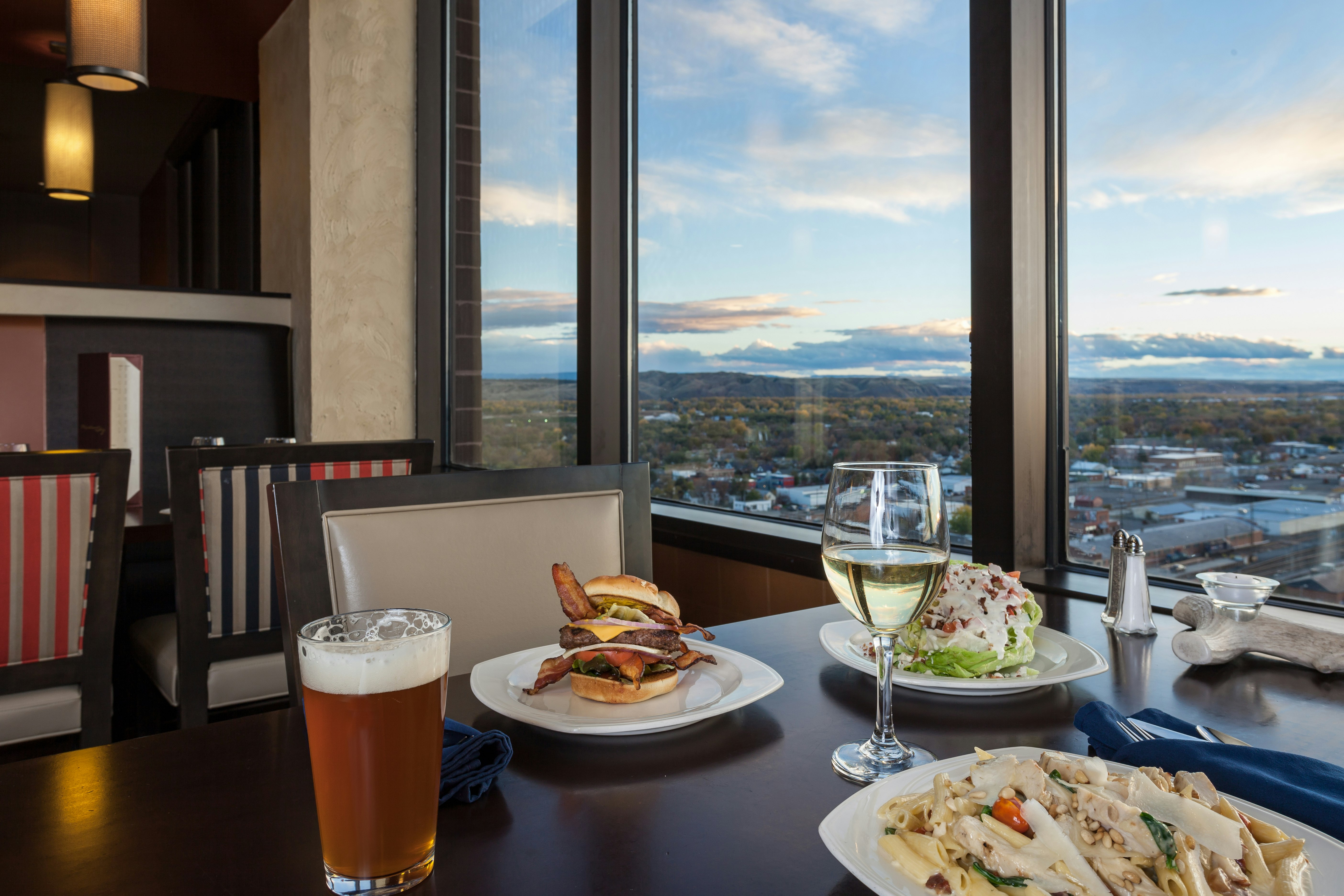 DoubleTree by Hilton Hotel Billings 30/44