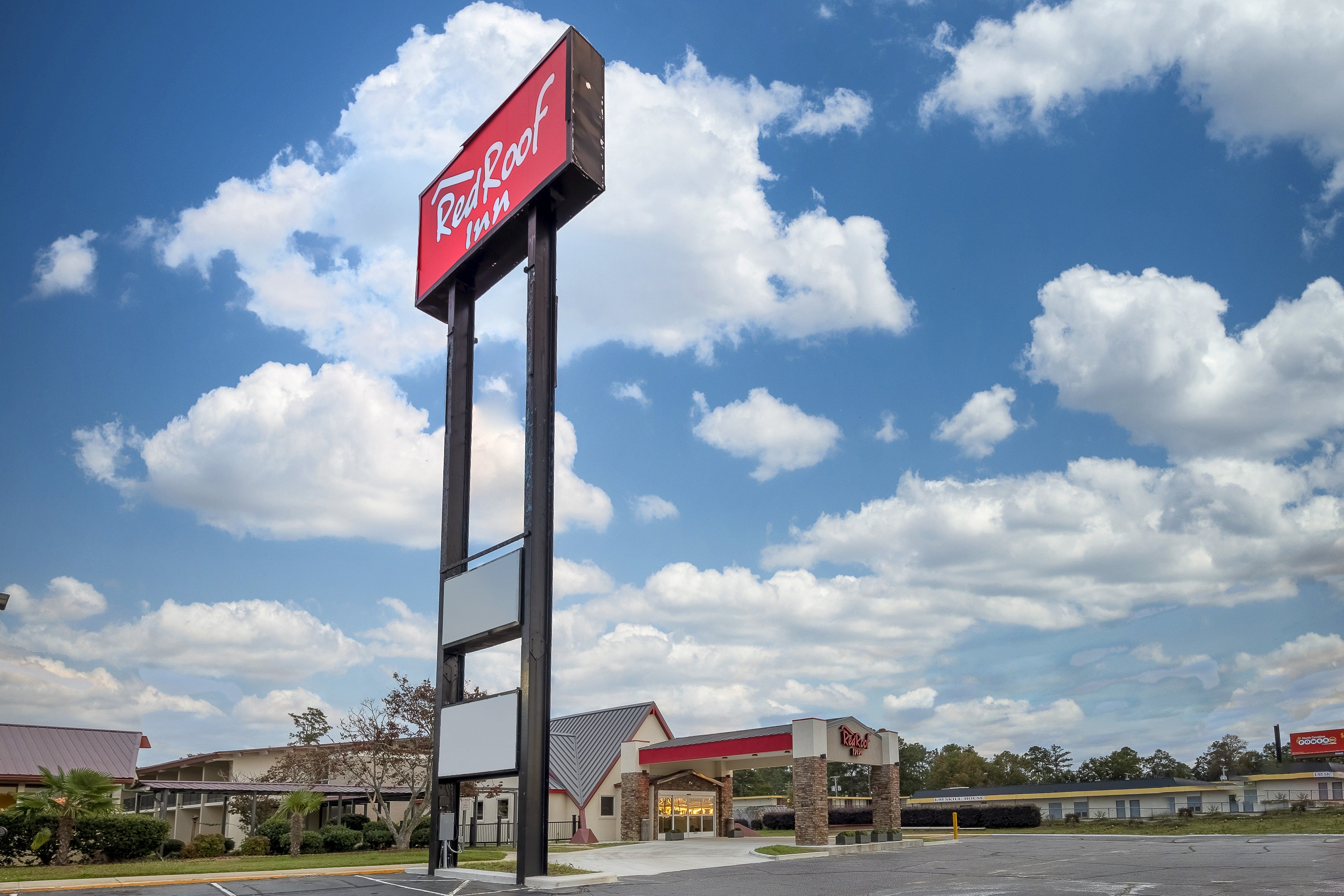 Red Roof Inn Lumberton 28/28