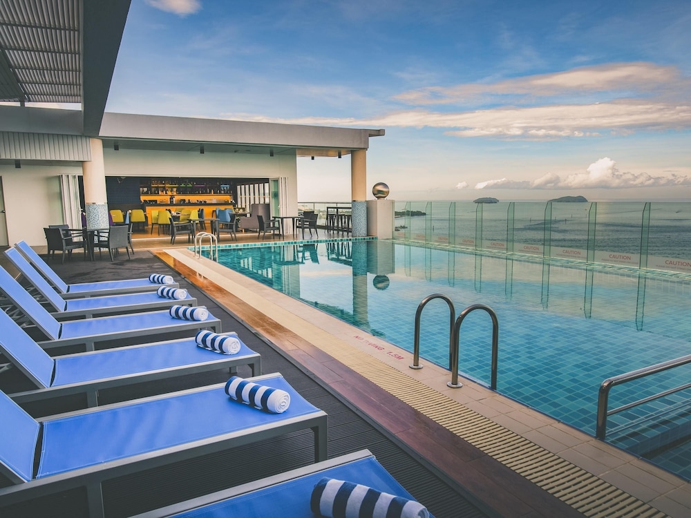 Mercure Kota Kinabalu City Centre 4/65