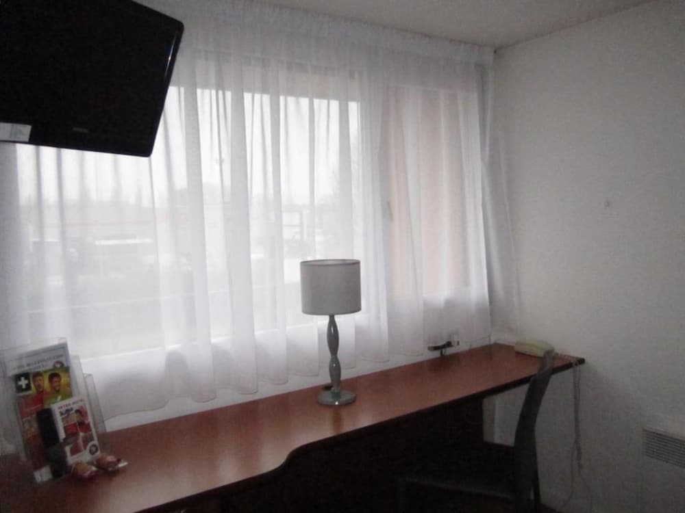 greet Hotel Belleville en Beaujolais A6 9/50