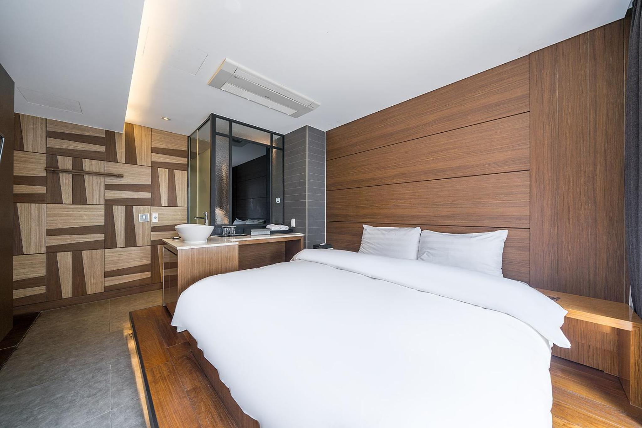Loft, Suite