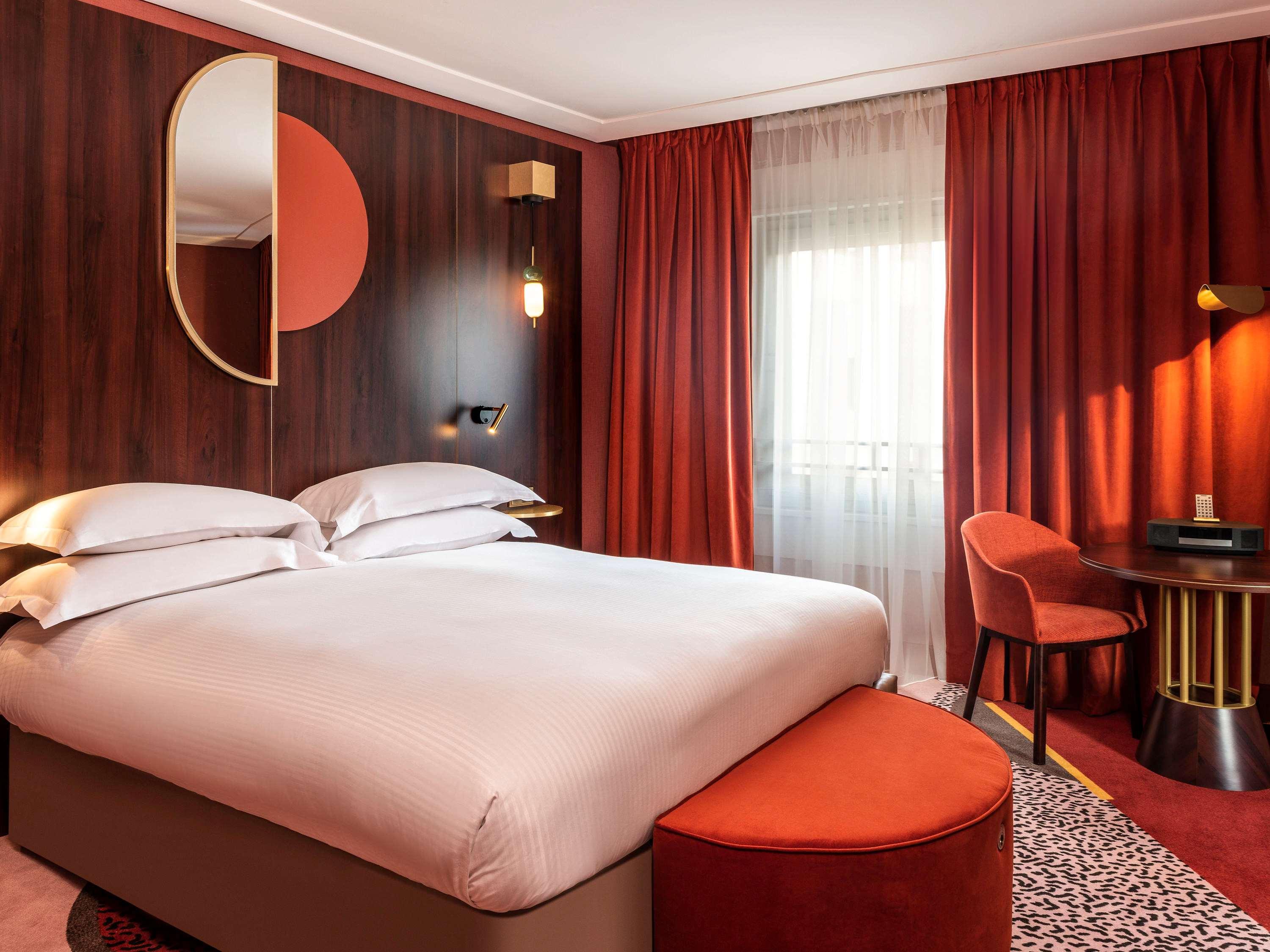 SIGNATURE, DOUBLE BED