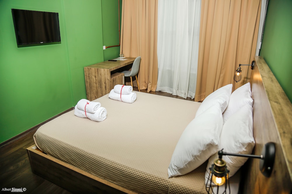 Arc Hotel Tirana 24/50