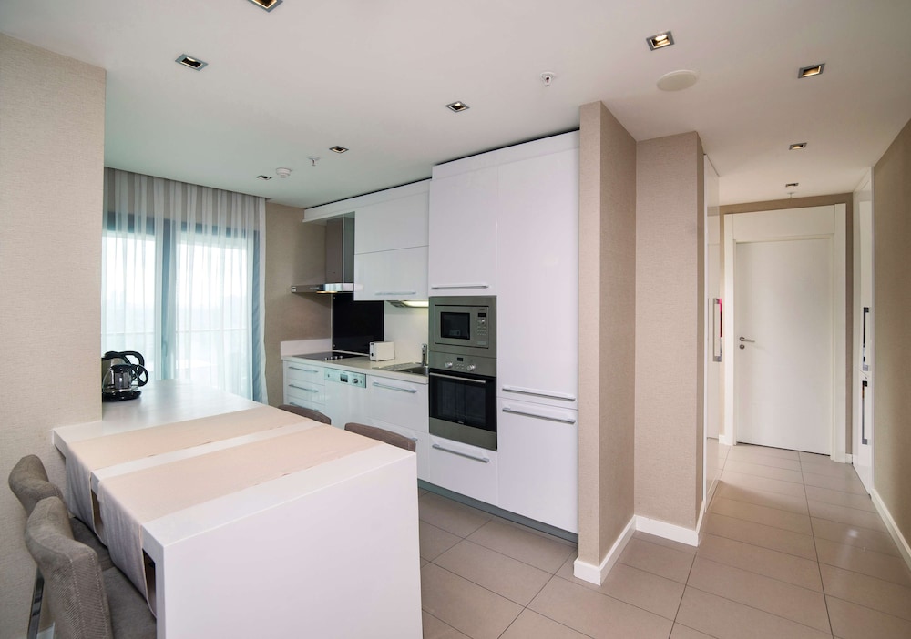 Radisson Residences Avrupa Tem Istanbul 29/66