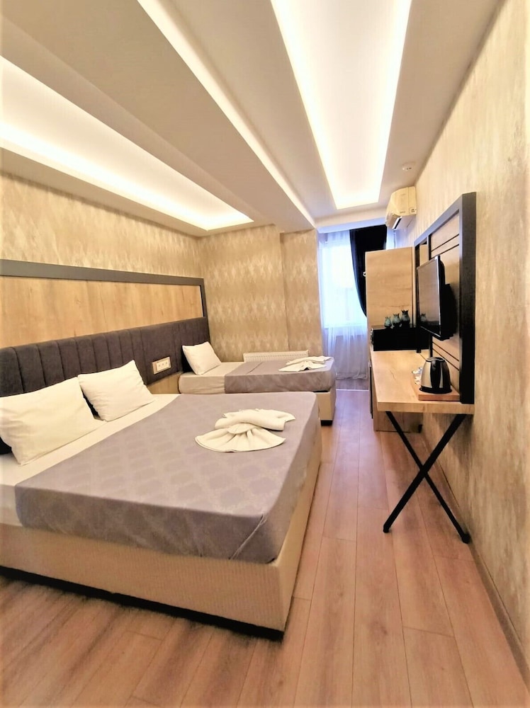 Avcilar Elit Hotel 24/38