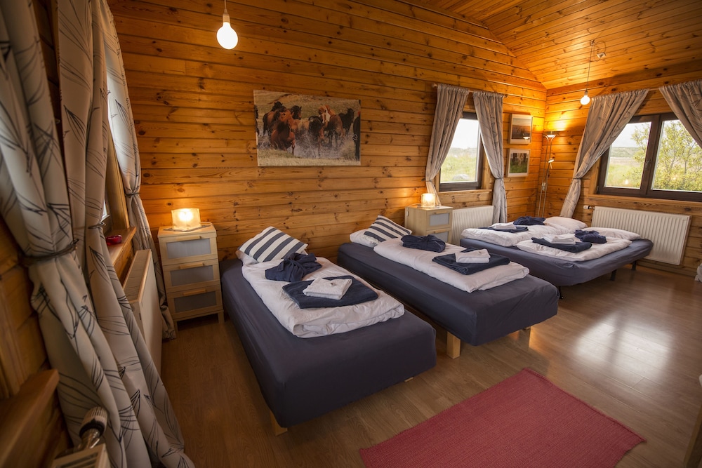 Hestasport Cottages 7/50