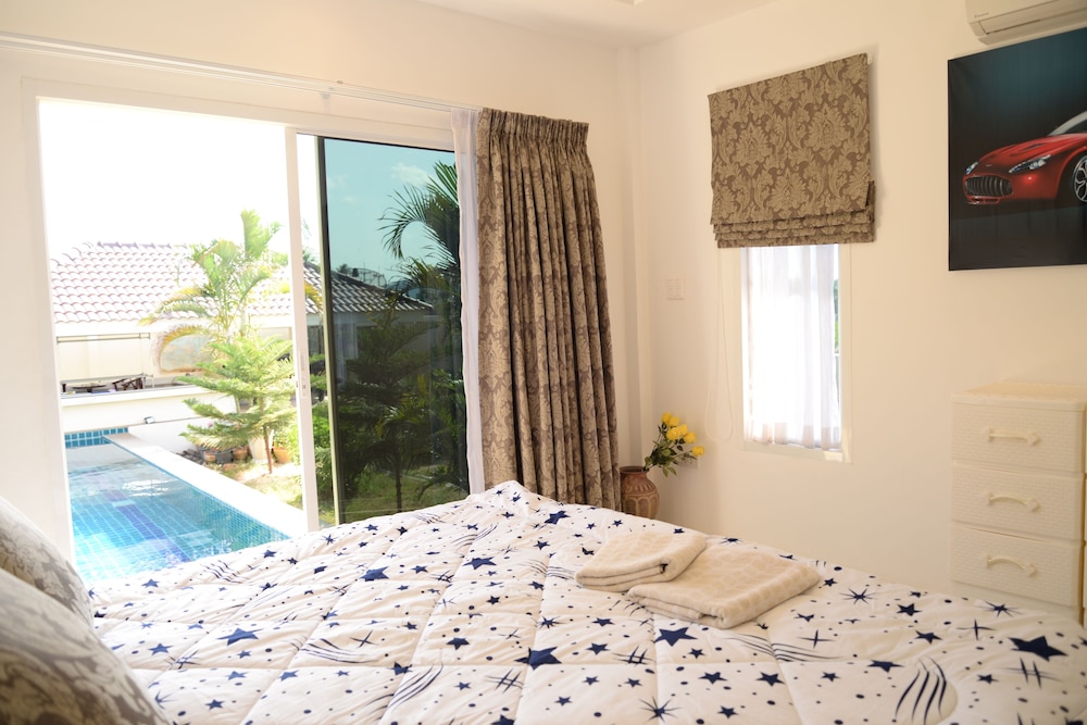 Bangsaray Villa 9/18