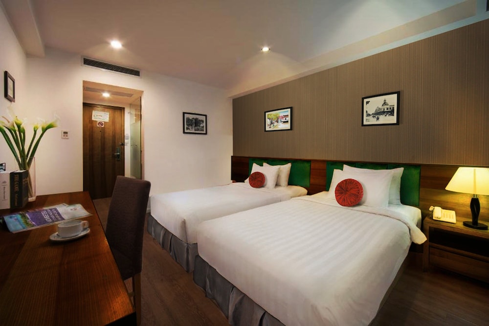 Aviary Hanoi Hotel and Travel 15/41