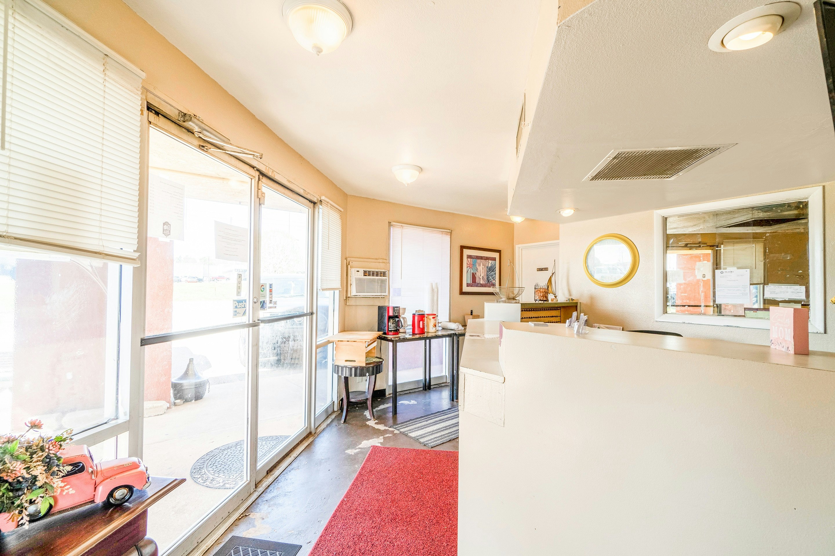 Castle Inn & Suites By OYO Chickasha 40/66