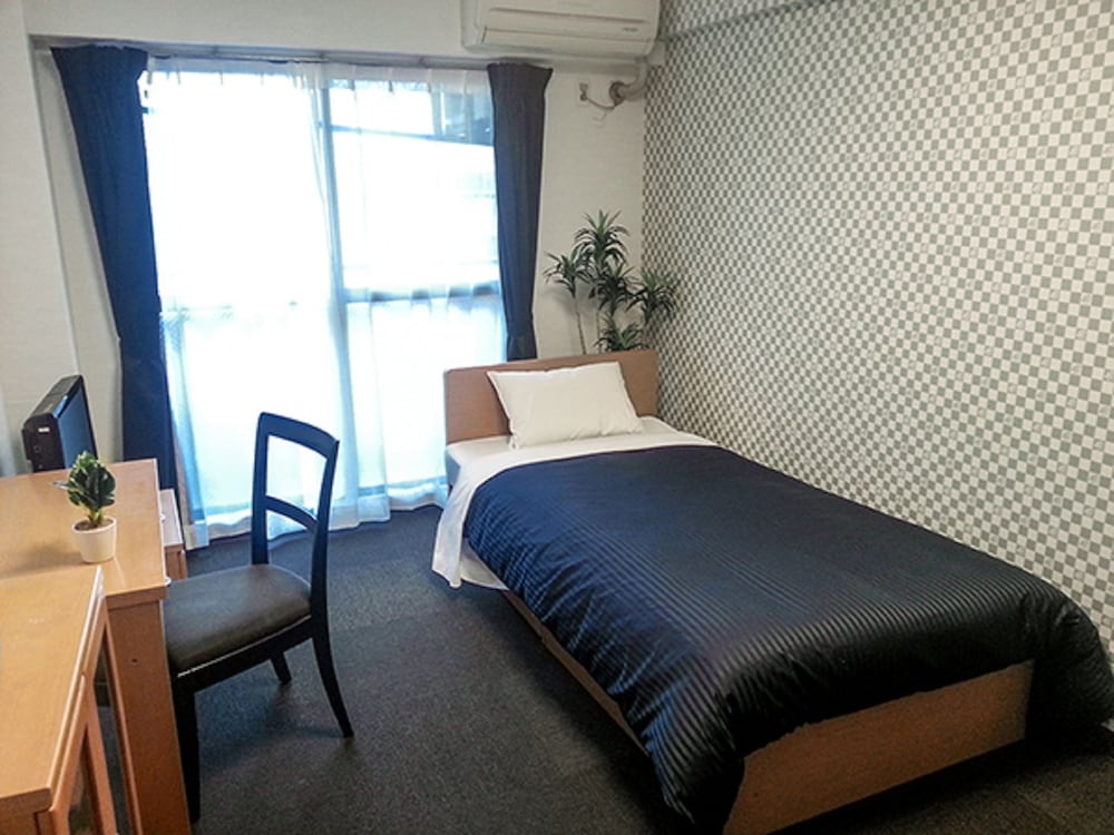 Hotel Livemax BUDGET Fuchu 15/50