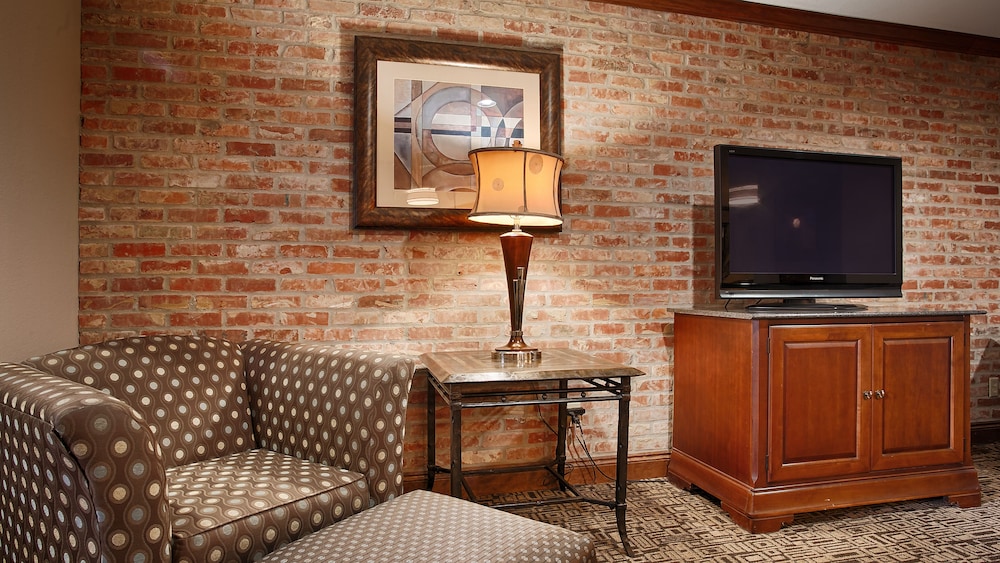 BEST WESTERN NATCHITOCHES INN 19/27
