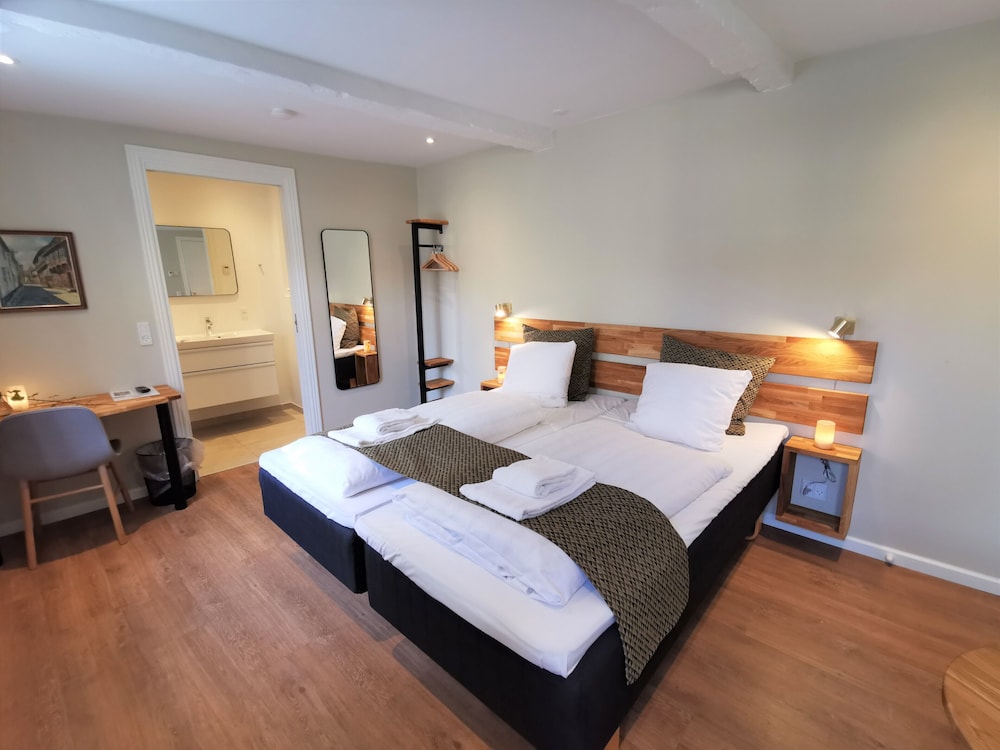 Hotel Dagmar 9/34