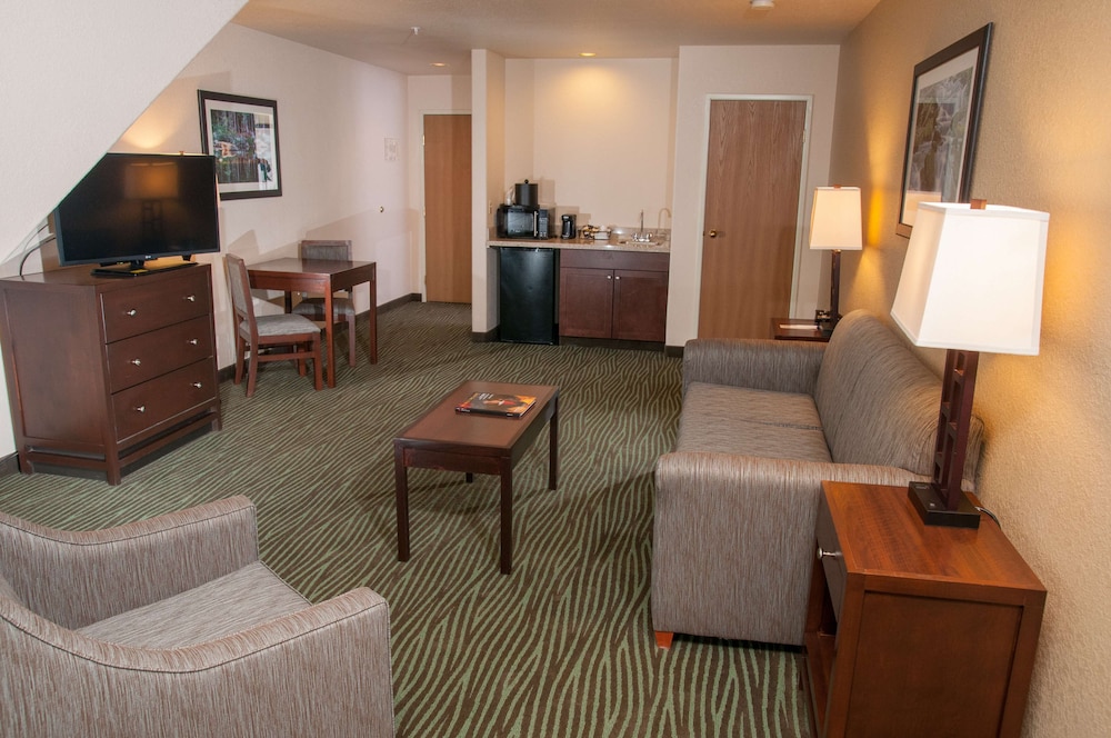 Best Western Plus Eagle/Vail Valley 29/41
