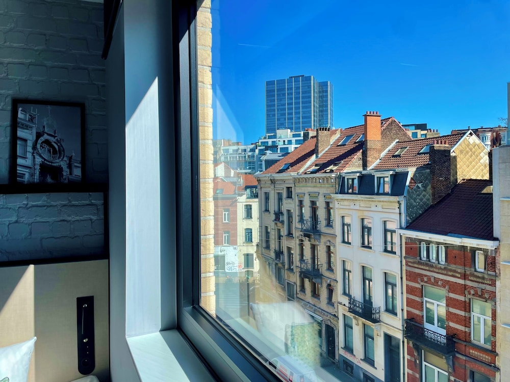 ibis Brussels Centre Chatelain 4/60