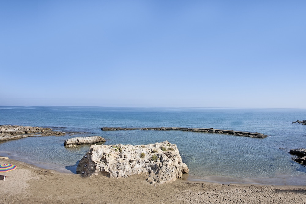 Archipelagos Hotel 29/46