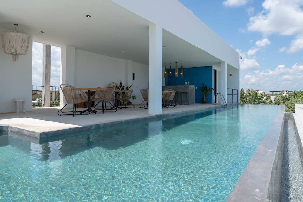Erena Tulum 19/40