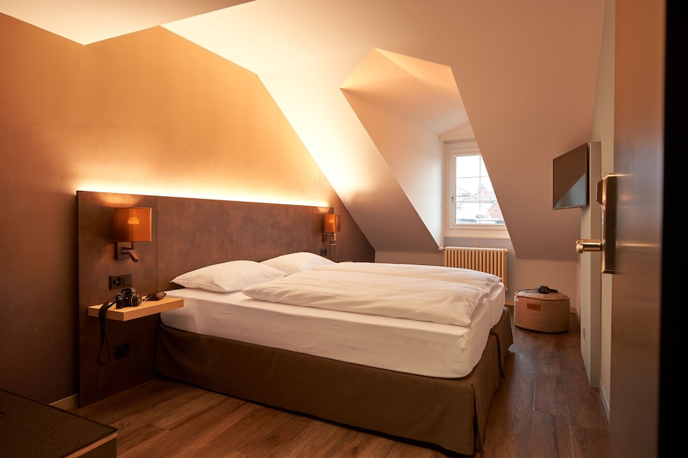 THE HEY HOTEL INTERLAKEN 7/41