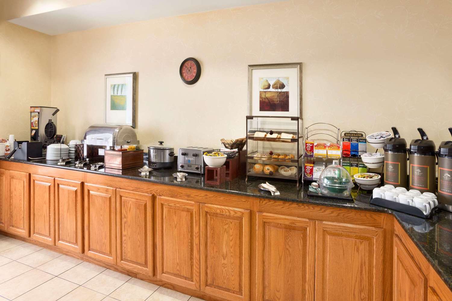 Country Inn & Suites By Radisson, Albany, GA 2/8