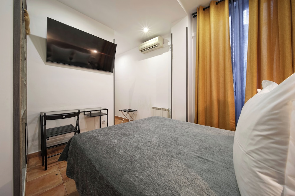 Hostal Las Fuentes 14/66