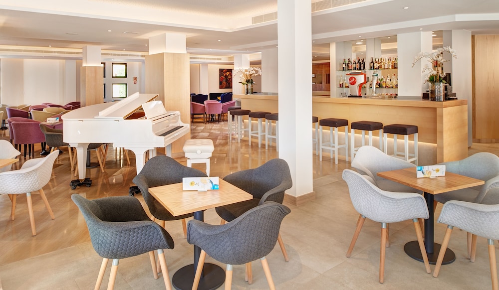 Hotel Girasol 25/48