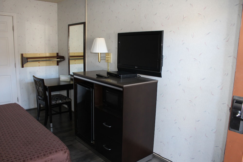 Budget Inn Redwood City 36/44