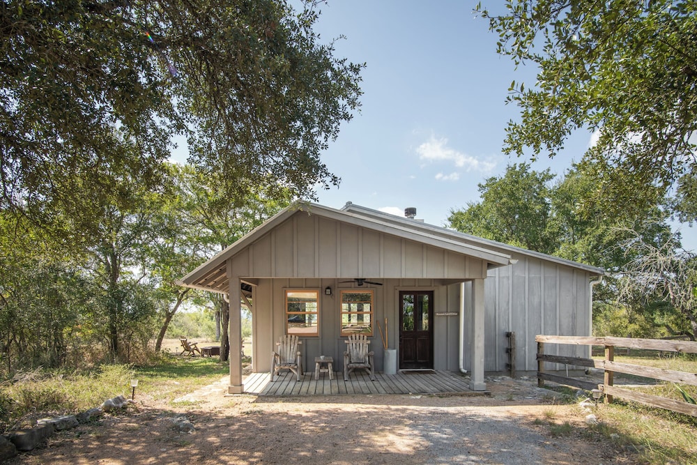 Sage Hill Inn Above Onion Creek 6/51