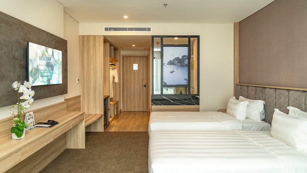 Wyndham Garden Legend Halong 19/50
