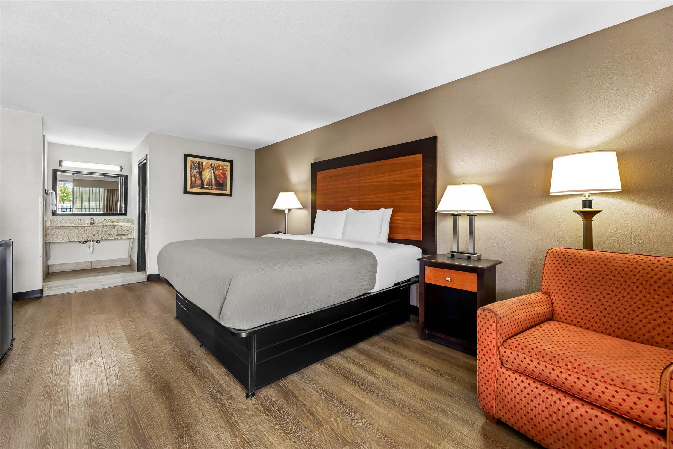 غرفة بسرير كينج، Quality Inn Richland - Jackson South 4/8