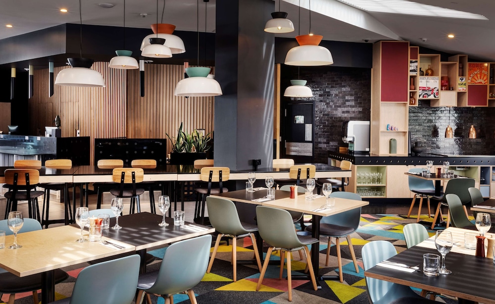 WQ Wellington Quarter 45/66