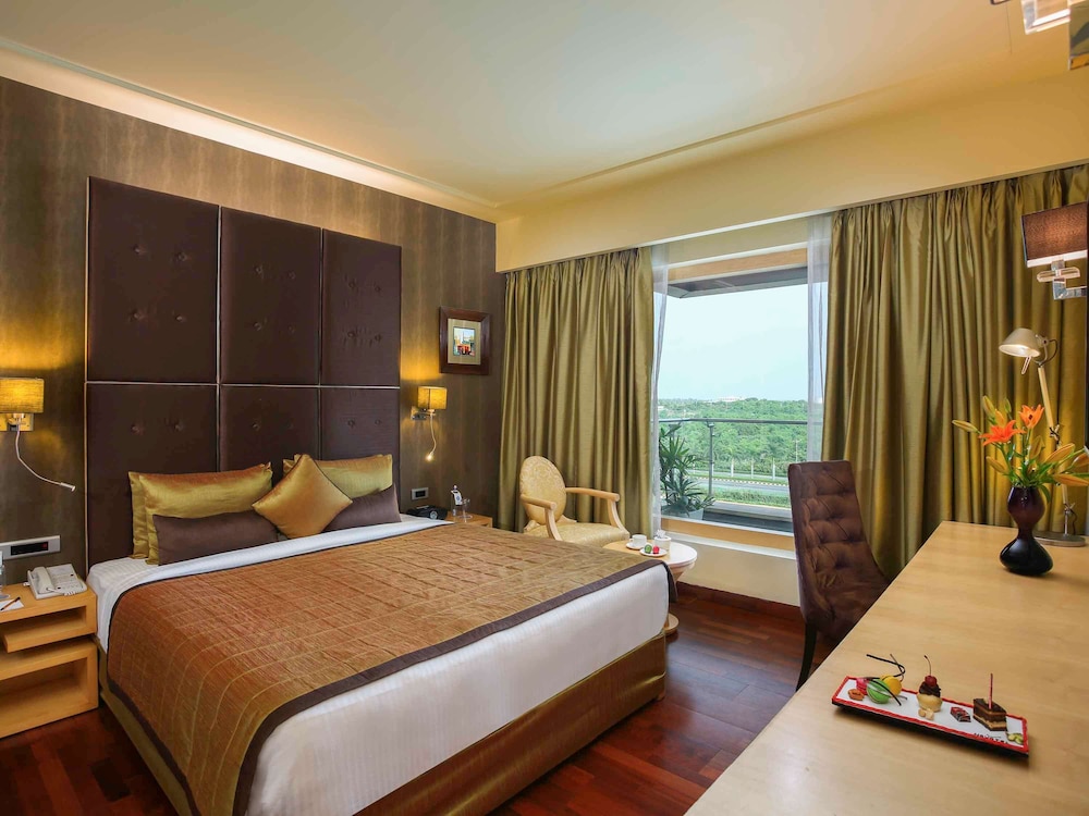 NOVOTEL HYDERABAD AIRPORT 18/71