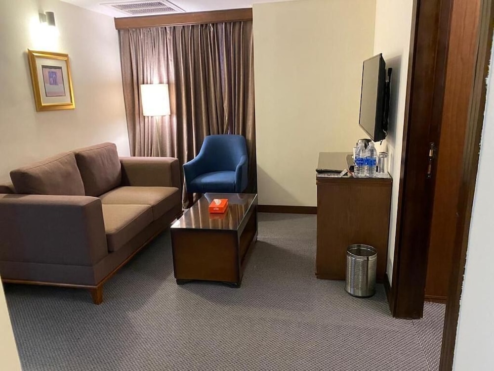 La Casa Hotel Amman 32/50