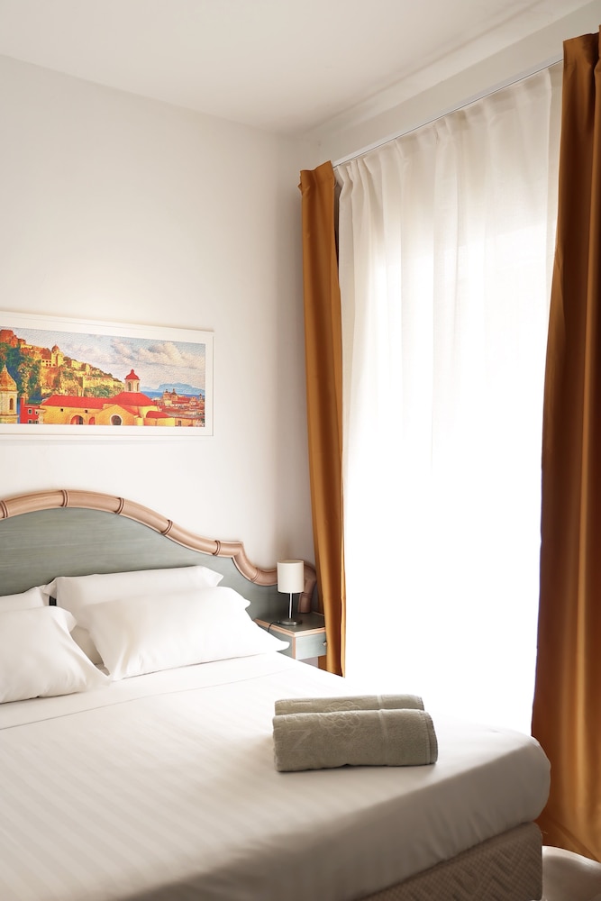 BASIC, DOUBLE OR TWIN BED