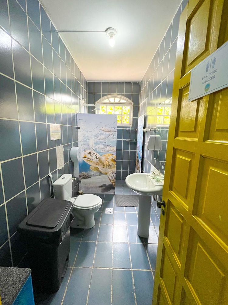 سكن مشترك مختلط أساسي بأربعة أسرّة، Onça Da Praia Hostel 5/6