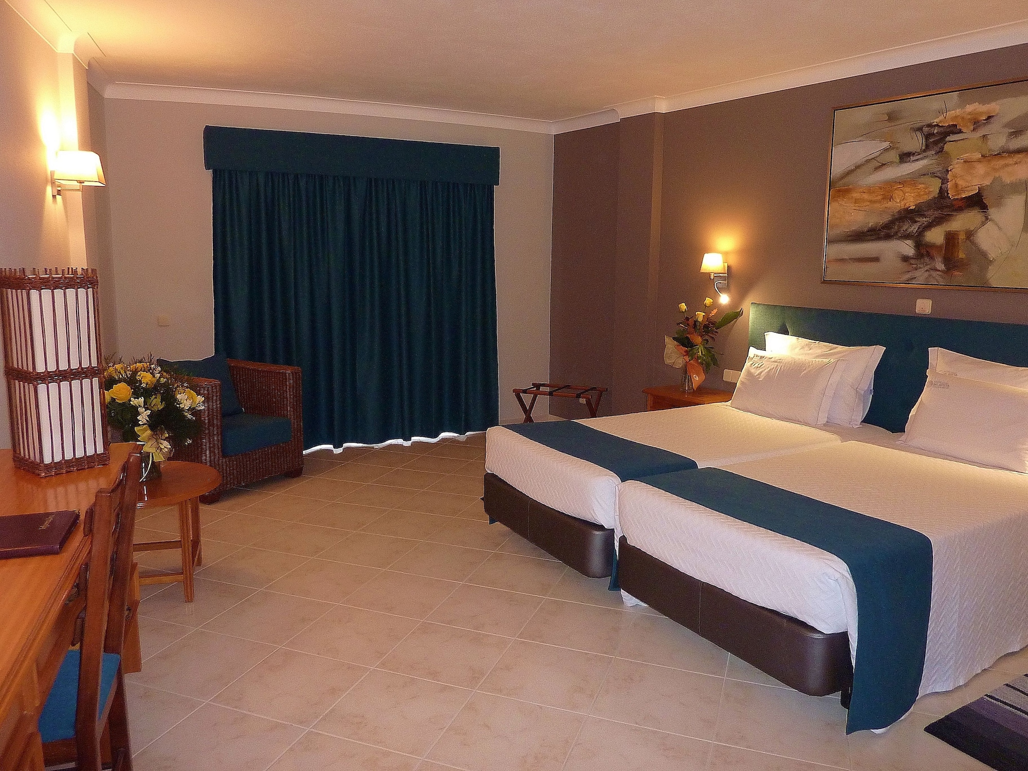 PREMIUM, TWIN BEDS, TRUNDLE BED, SEA VIEW