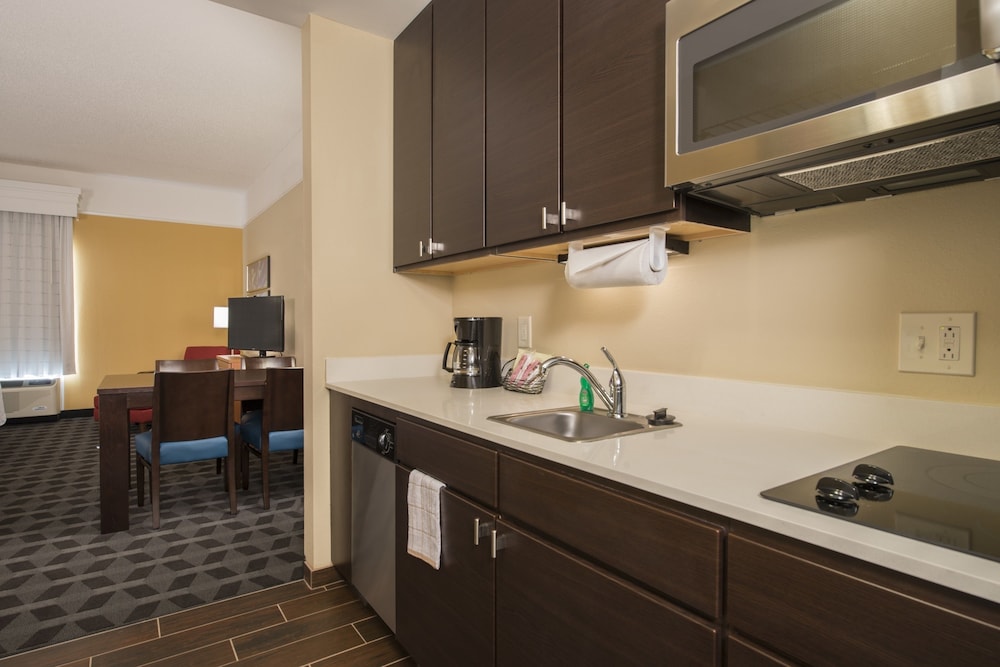 Towneplace Suites By Marriott Newnan 12/33