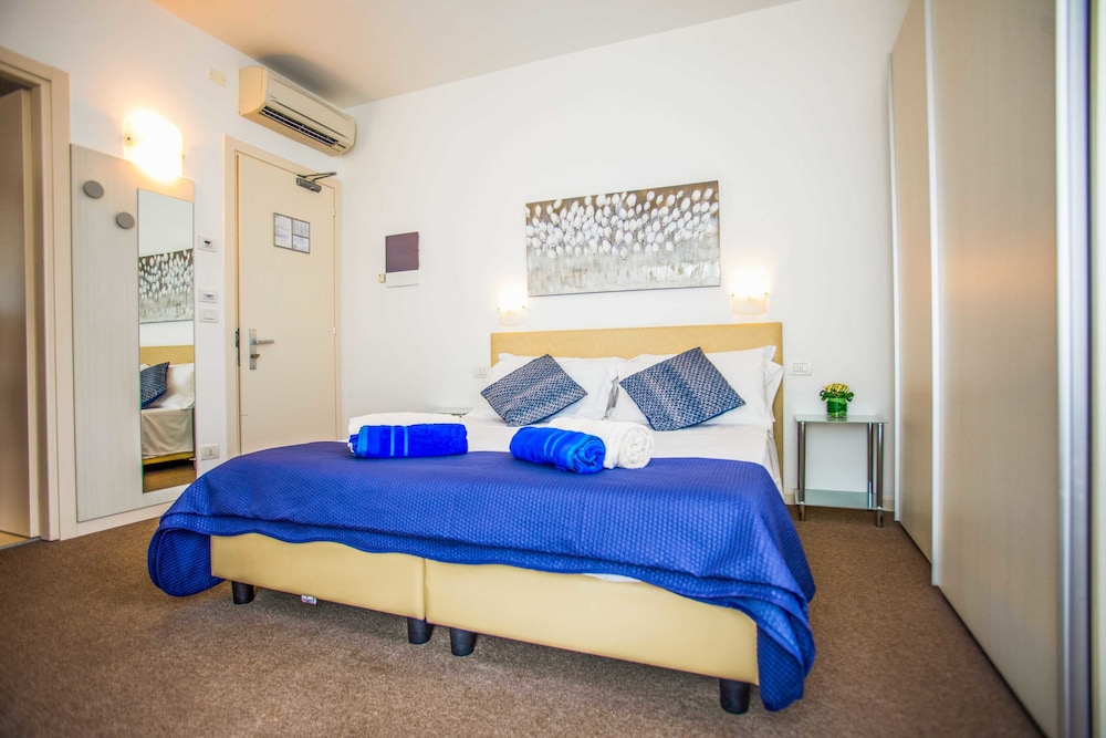 Hotel Villa Anthea 6/58