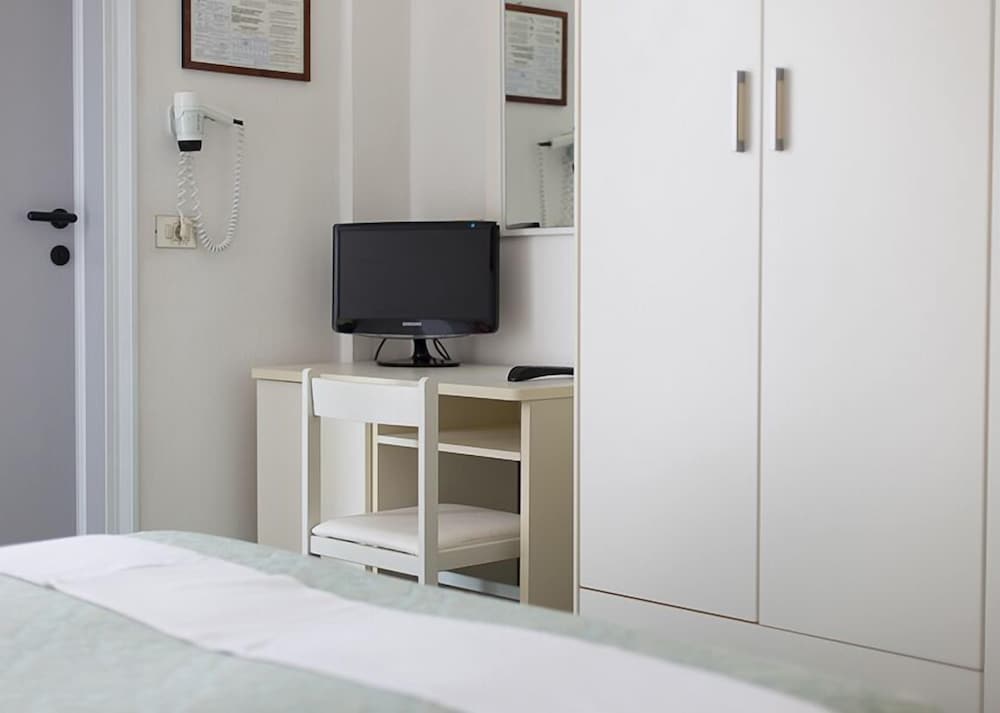 Hotel Gioiello 23/28