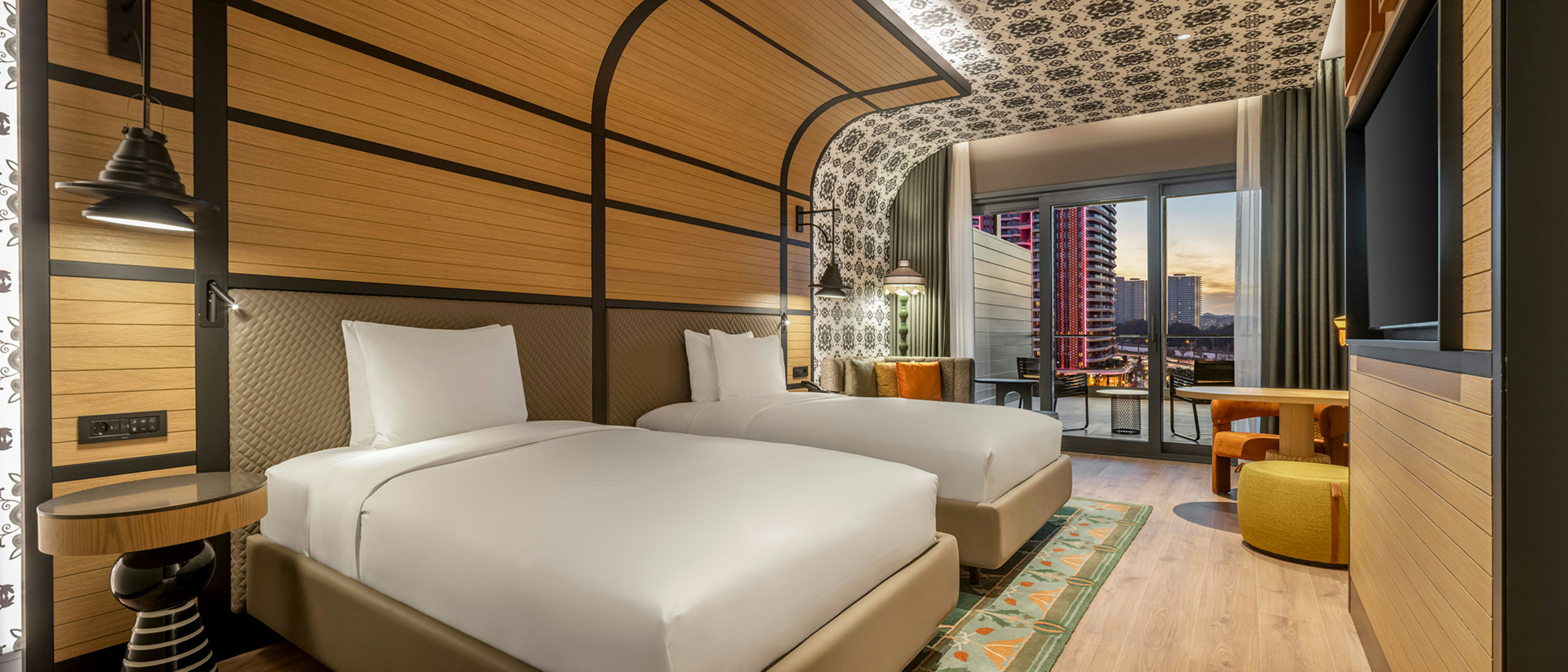 ROOM, 2 QUEEN BEDS, TERRACE
